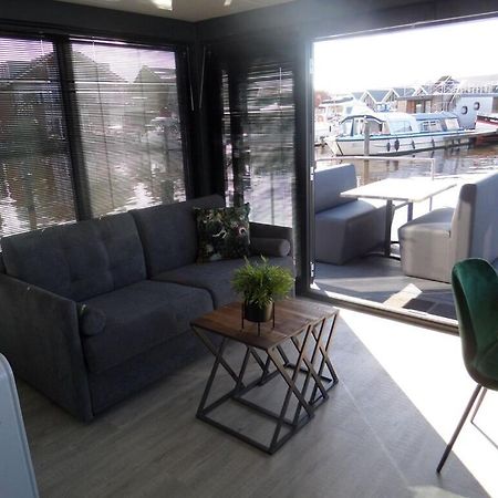 Modern Houseboat With Air Conditioning Located In Marina Uitgeest Экстерьер фото